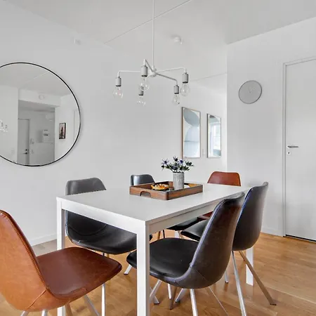 Modern 1-bedroom With A Balcony In Orestad * Copenhagen