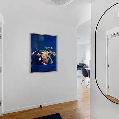 Apartment Modern 1-bedroom With A Balcony In Orestad